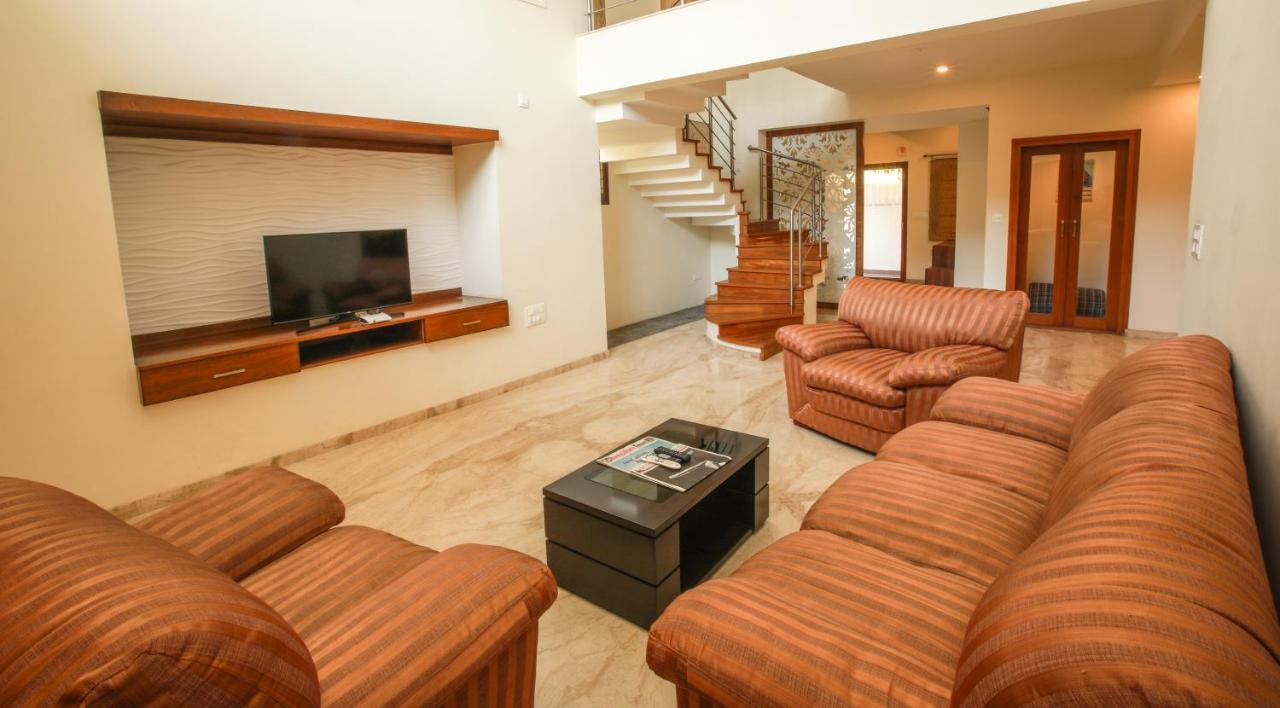 Falcon Suites Yelahanka New Town Bengaluru Kültér fotó